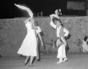 Bailarines 1972 cueca