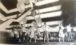 Escenario bailarines 1962